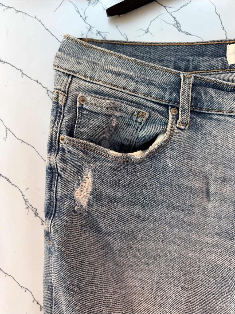 Kensie Women's Grey Distressed Boyfriend Jeans - Picture 8 of 10